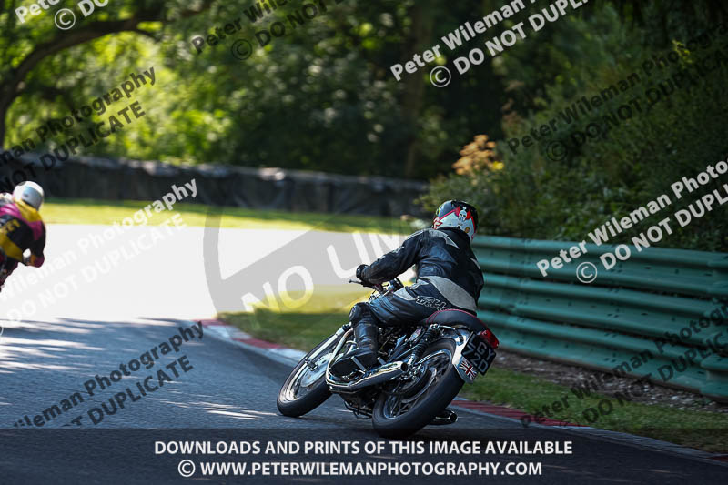 cadwell park;cadwell park photographs;cadwell trackday photographs;enduro digital images;event digital images;eventdigitalimages;peter wileman photography;racing digital images;trackday digital images;trackday photos